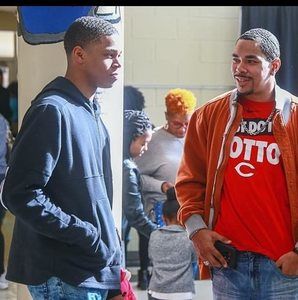 Meet your Posher, Derrick